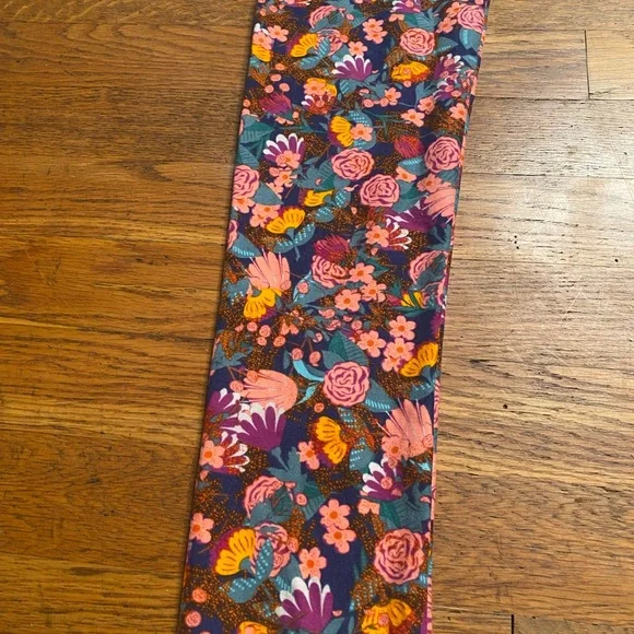 LulaRoe Leggings one size - nwt - Picture 4 of 4